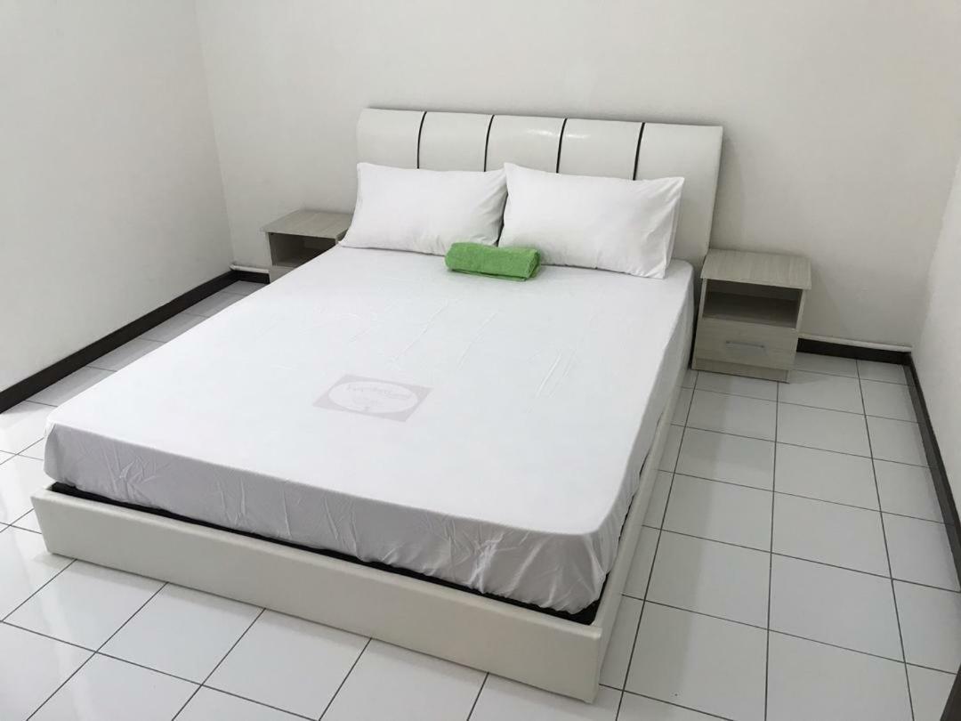 Api Api Centre Apartment Homestay Κότα Κιναμπαλού Εξωτερικό φωτογραφία